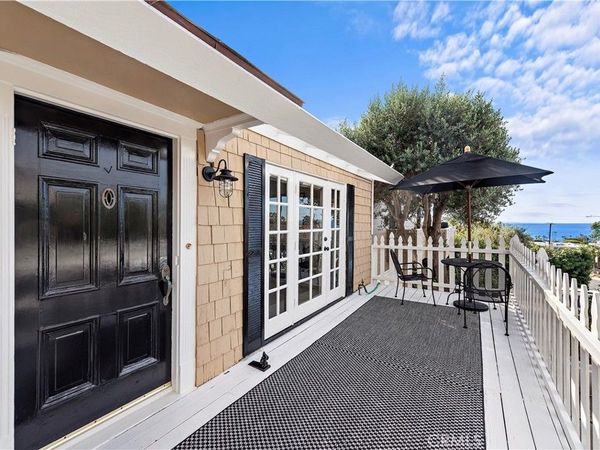 283 Fairview Street, Laguna Beach, CA 92651