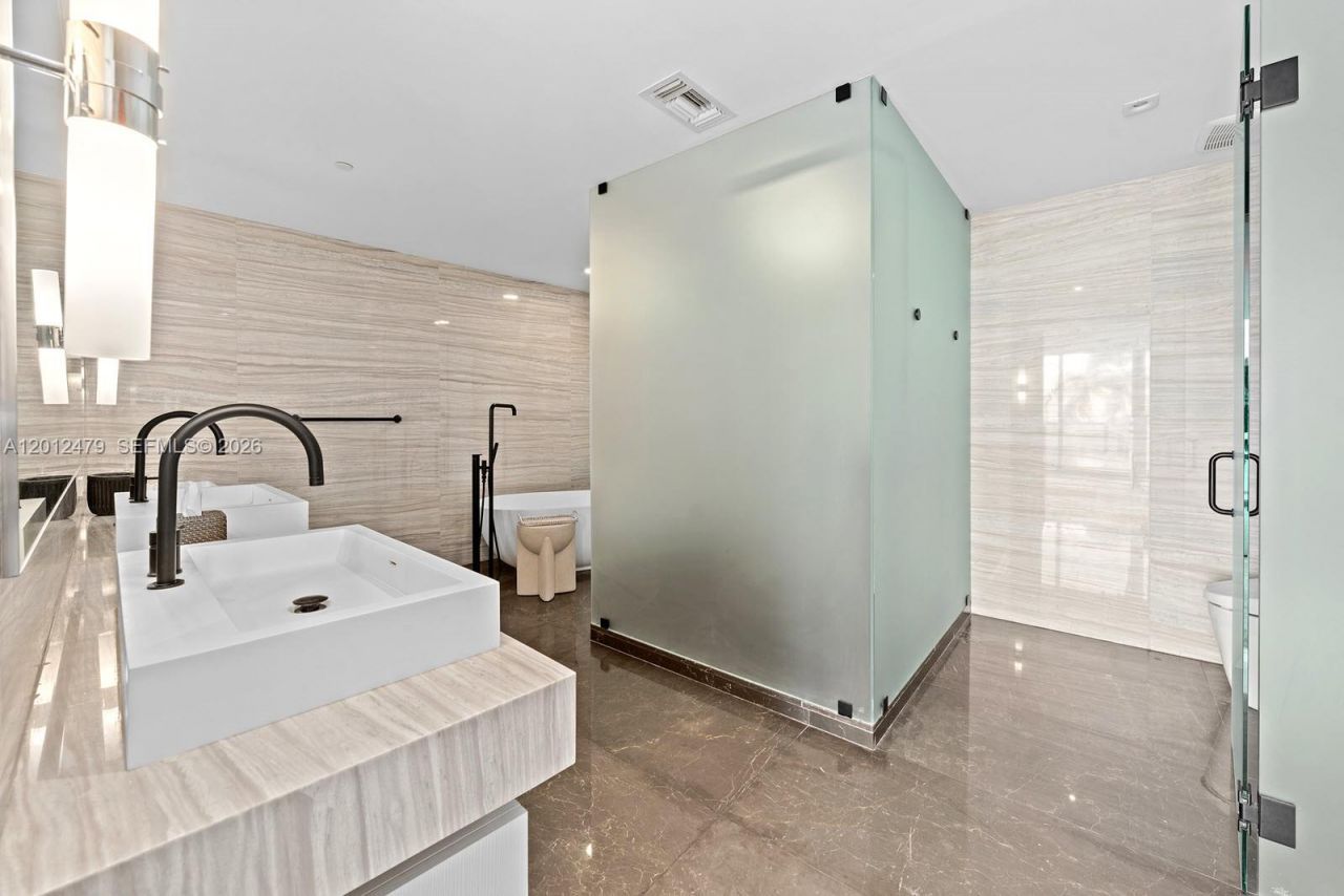 2200 N Ocean Blvd, Unit N206, Fort Lauderdale, FL 33305 Photo