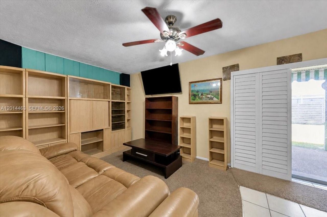 9261 SW 55th St, Cooper City, FL 33328 Photo