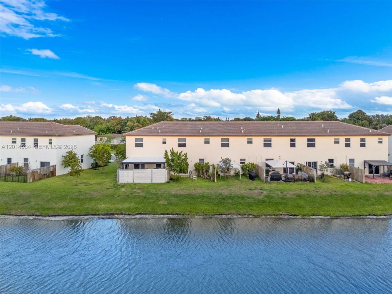 12586 NW 22nd Pl , Unit 12586, Miami, FL 33167 Photo