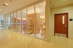 6801 Collins Ave, Unit LPH09, Miami Beach, FL 33141 Photo