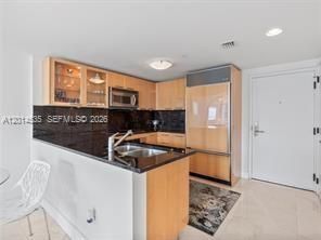 6801 Collins Ave, Unit LPH09, Miami Beach, FL 33141 Photo