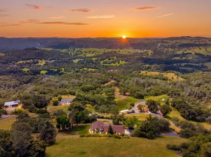 8950 W Butte Mountain Ln, Jackson, CA 95642 Photo