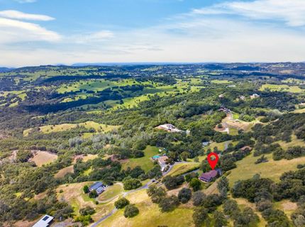 8950 W Butte Mountain Ln, Jackson, CA 95642 Photo