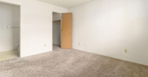 2675 Sycamore Glen Drive, Unit APT 3, Sparks, NV 89434 Photo