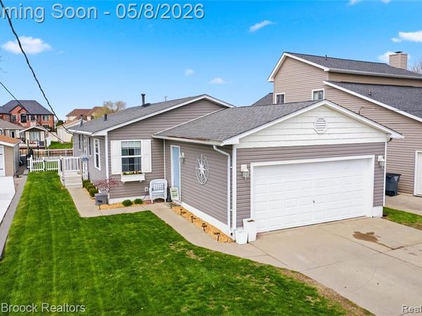 38189 Circle Drive, Harrison Twp, MI 48045