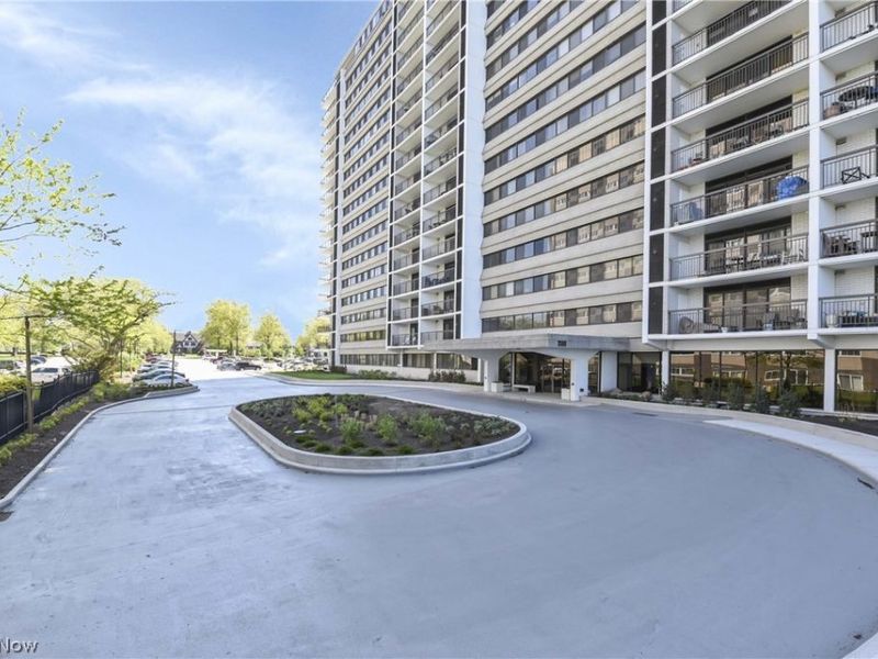 12550 Lake Avenue, Unit 1509, Lakewood, OH 44107 Photo 3