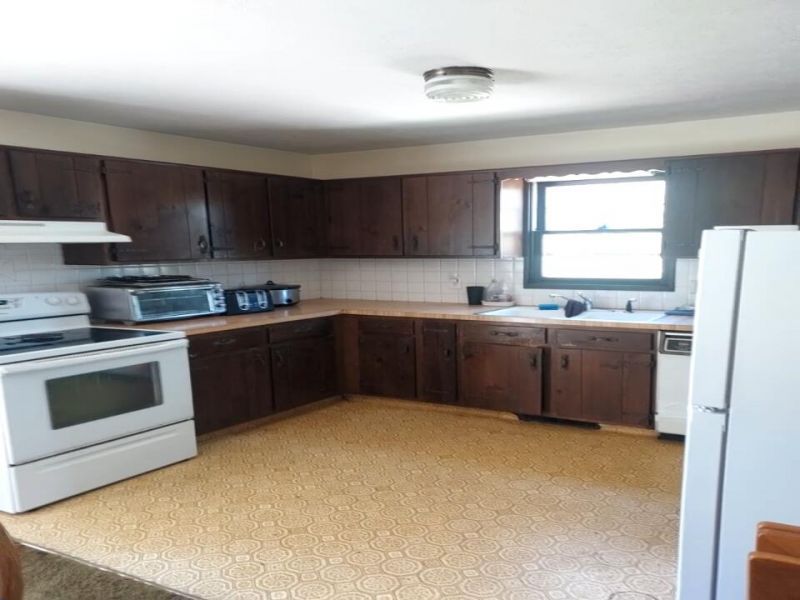 1990 Connect Road, Barberton, OH 44203 Photo 17