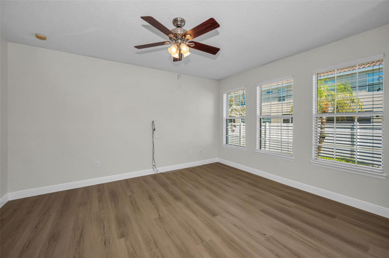 617 52nd Avenue N, Saint Petersburg, FL 33703 Photo