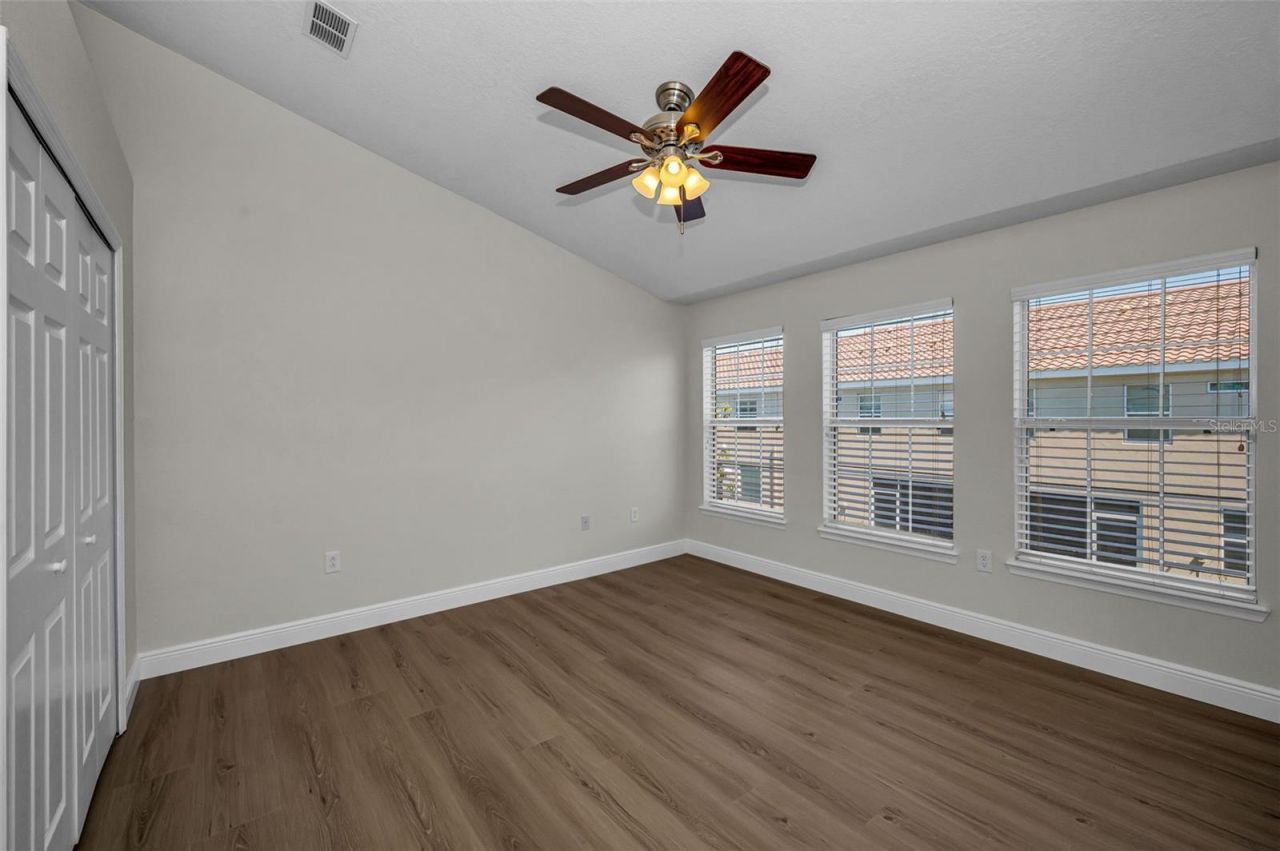 617 52nd Avenue N, Saint Petersburg, FL 33703 Photo