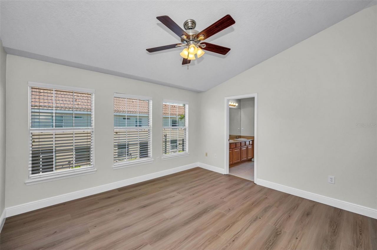 617 52nd Avenue N, Saint Petersburg, FL 33703 Photo