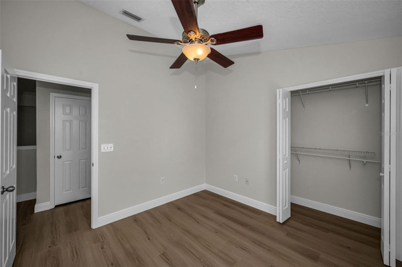 617 52nd Avenue N, Saint Petersburg, FL 33703 Photo