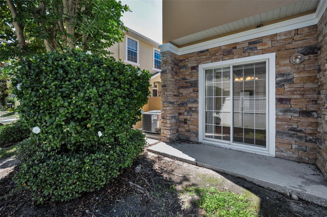 617 52nd Avenue N, Saint Petersburg, FL 33703 Photo
