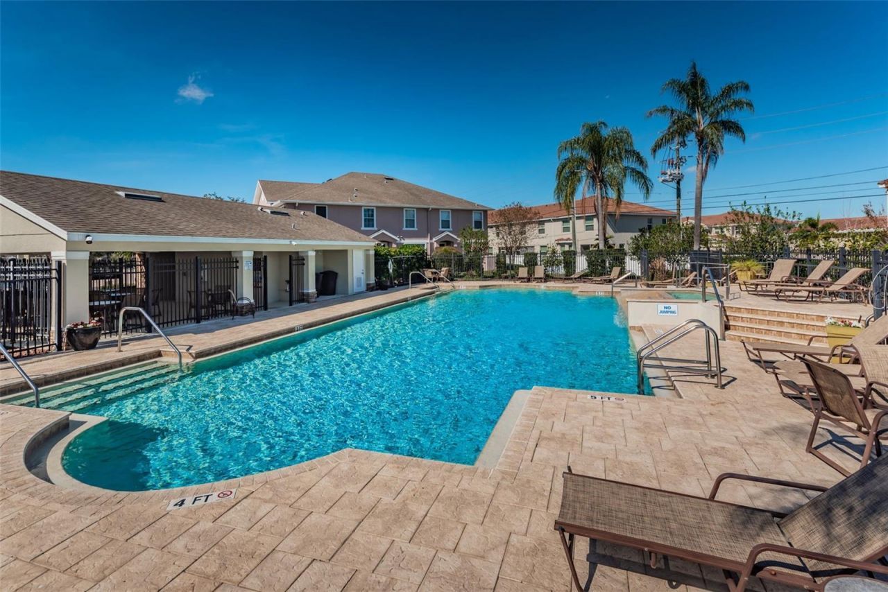 617 52nd Avenue N, Saint Petersburg, FL 33703 Photo