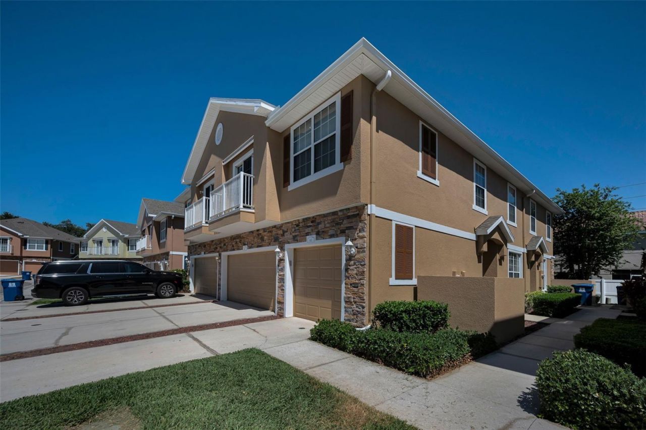 617 52nd Avenue N, Saint Petersburg, FL 33703 Photo