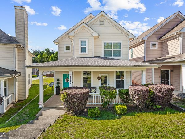 4512 Parkview Square, Atlanta, GA 30349