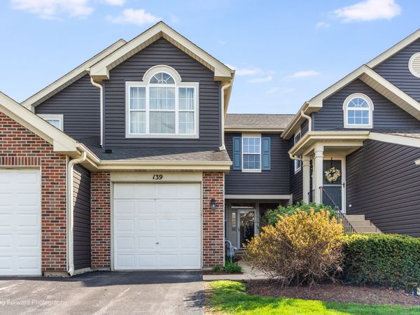 139 E Lake Ridge Drive , Glendale Heights, IL 60139