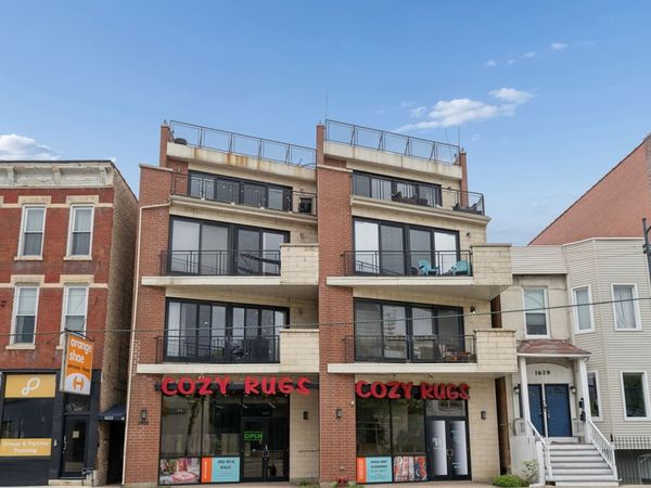 1633 N CLYBOURN Avenue , Unit 3, Chicago, IL 60614
