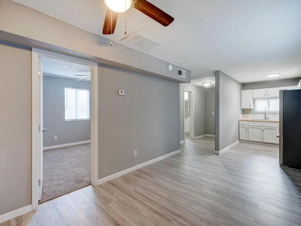 2135 W HADLEY Street, Unit 2, Phoenix, AZ 85009