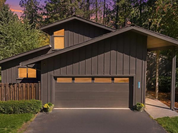 1925 E Rockwood Blvd, Spokane, WA 99203