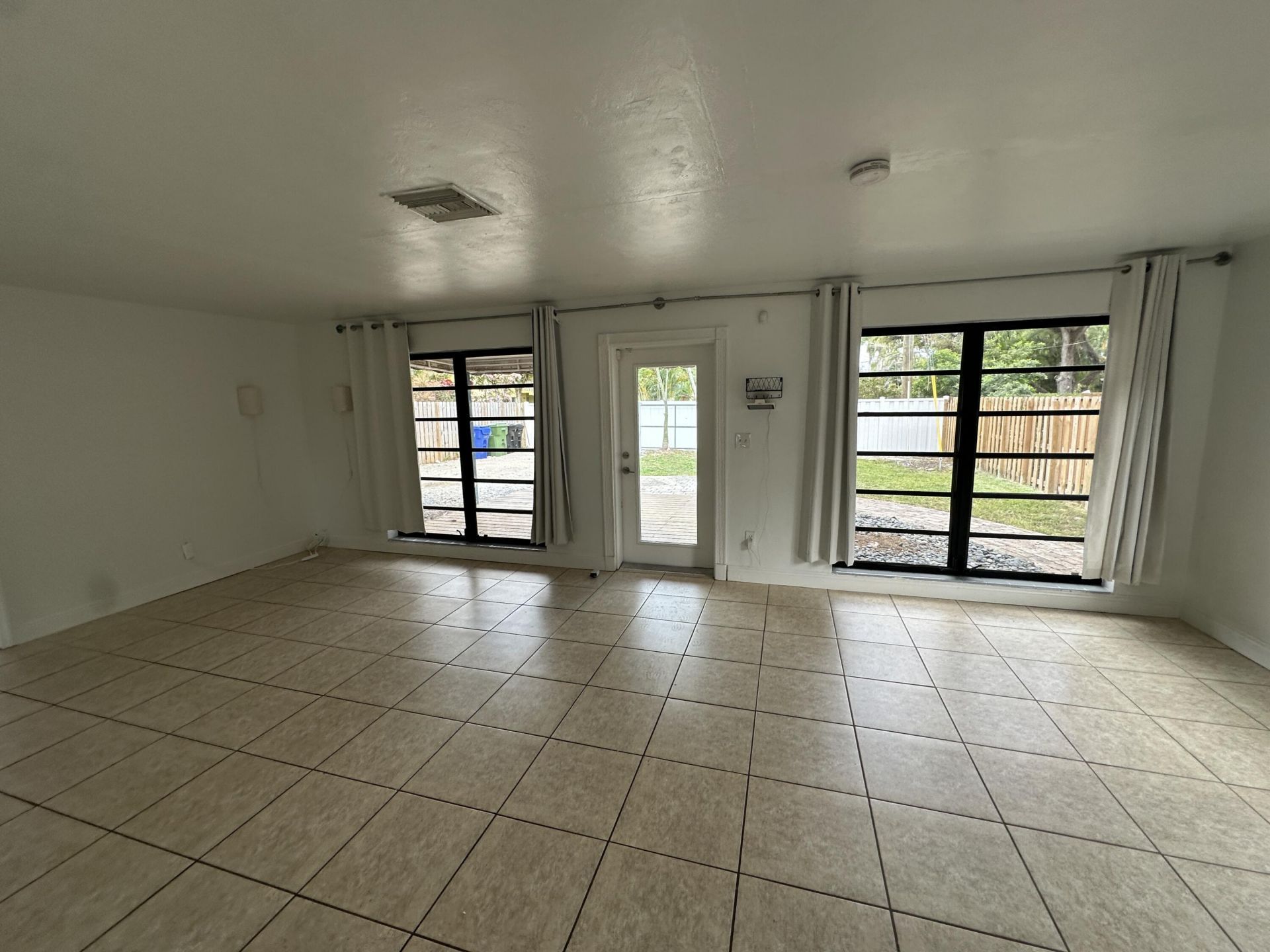 1424 SW 9th Street, Fort Lauderdale, FL 33312 Photo