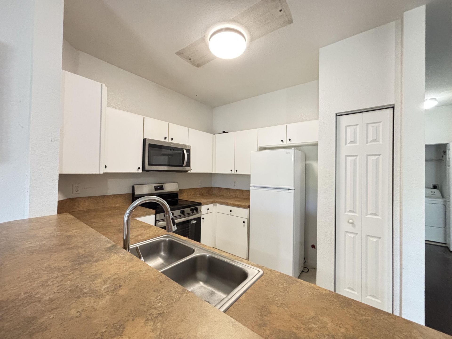 3080 Grandiflora Drive, Greenacres, FL 33467 Photo