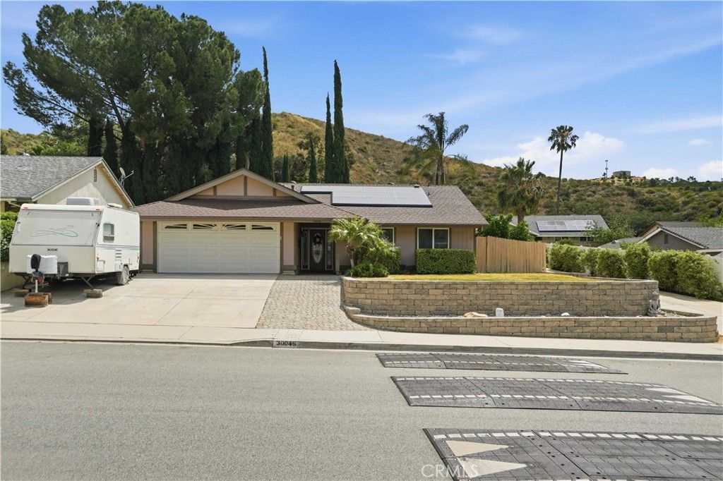 30046 Abelia, Canyon Country, CA 91387 Main Photo