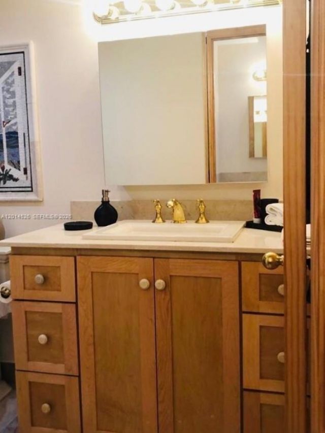2780 NE 183rd St , Unit PH01, Aventura, FL 33160 Photo
