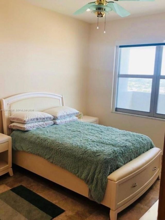 2780 NE 183rd St , Unit PH01, Aventura, FL 33160 Photo