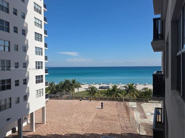 6039 Collins Ave, Unit 621, Miami Beach, FL 33140