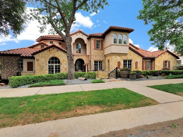 2417 Hollow Hill Lane, Lewisville, TX 75056