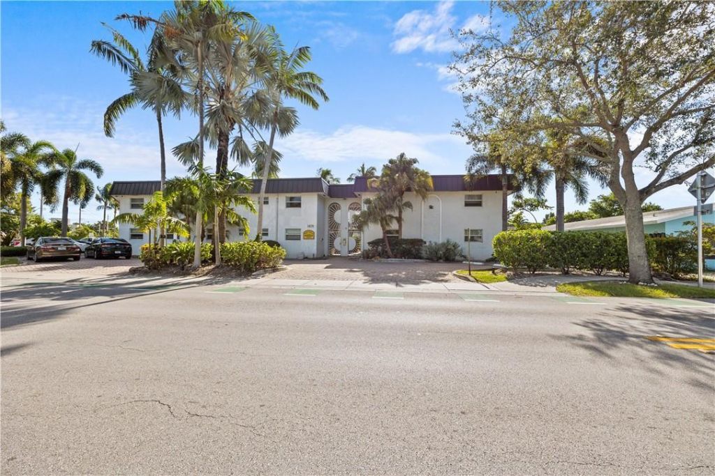 1470 N Dixie Highway, Unit 2, Fort Lauderdale, FL 33304 Photo