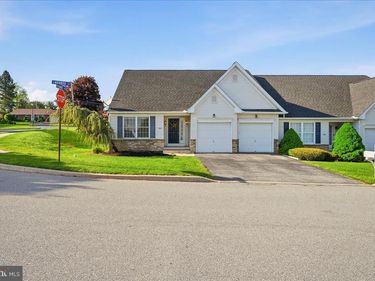1314 LINDENWOOD LANE, EASTON, PA 18040