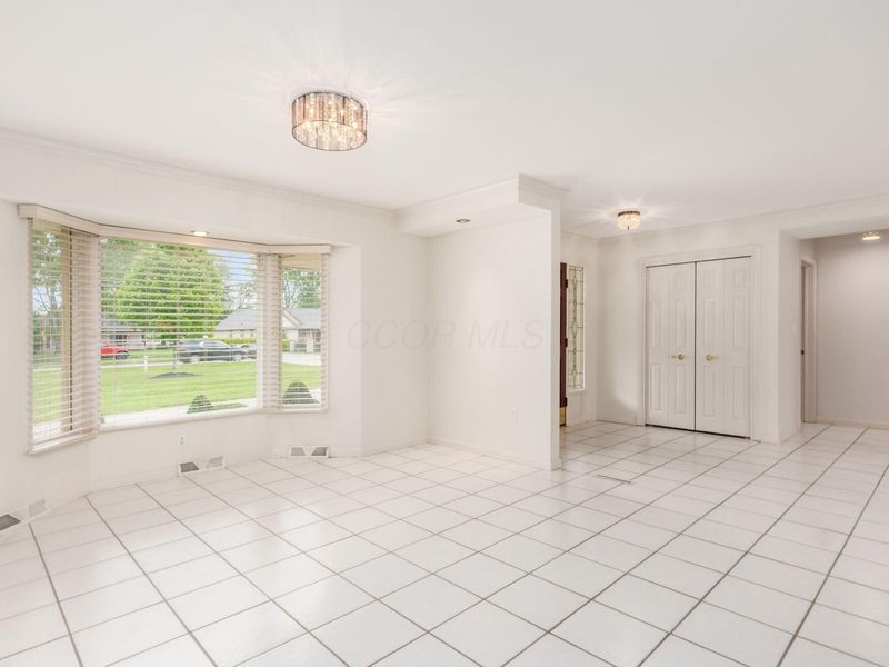 181 Lafayette Street, London, OH 43140 Photo 6