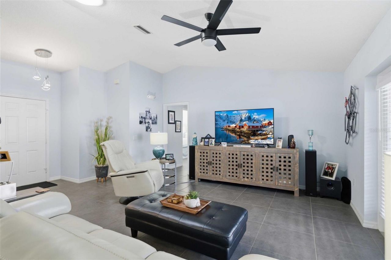 4457 E Avocet Court, Inverness, FL 34453 Photo