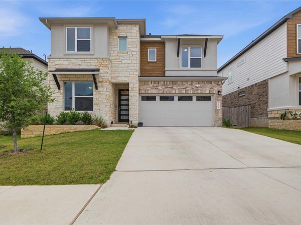 4336 Contrail LN , Round Rock, TX 78665