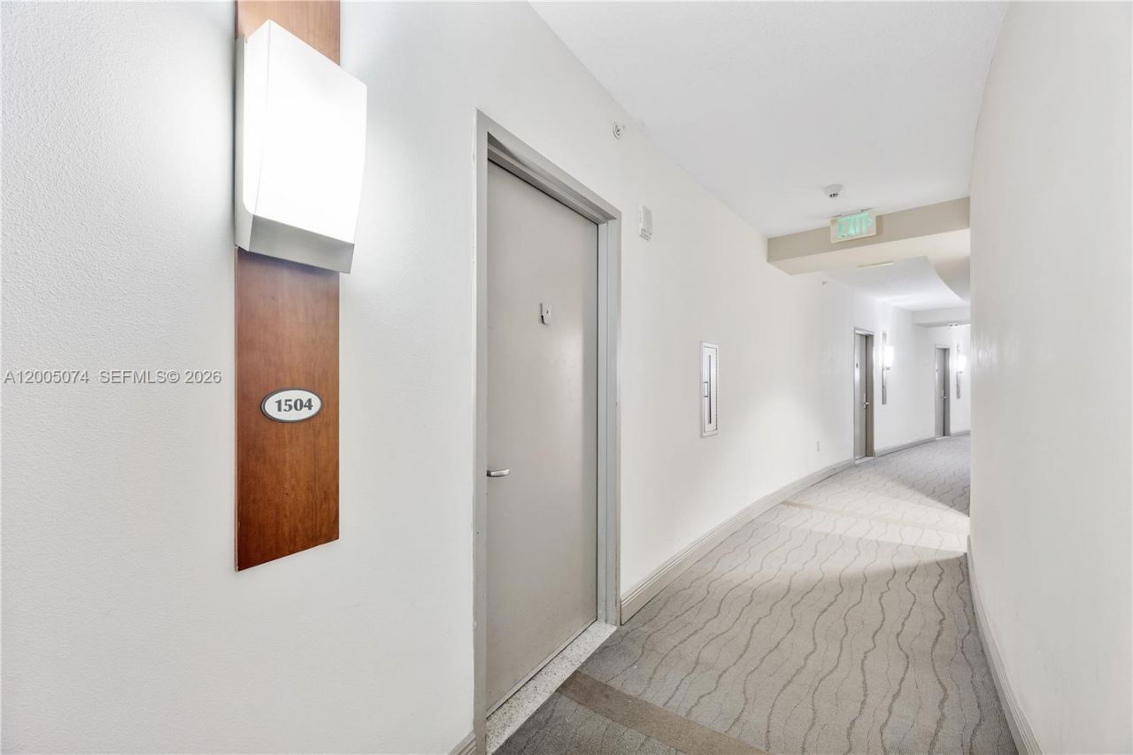1750 N Bayshore Dr , Unit 1504, Miami, FL 33132 Photo