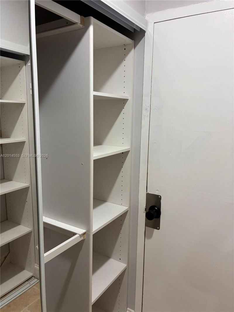 2780 NE 183rd St, Unit 1, Aventura, FL 33160 Photo