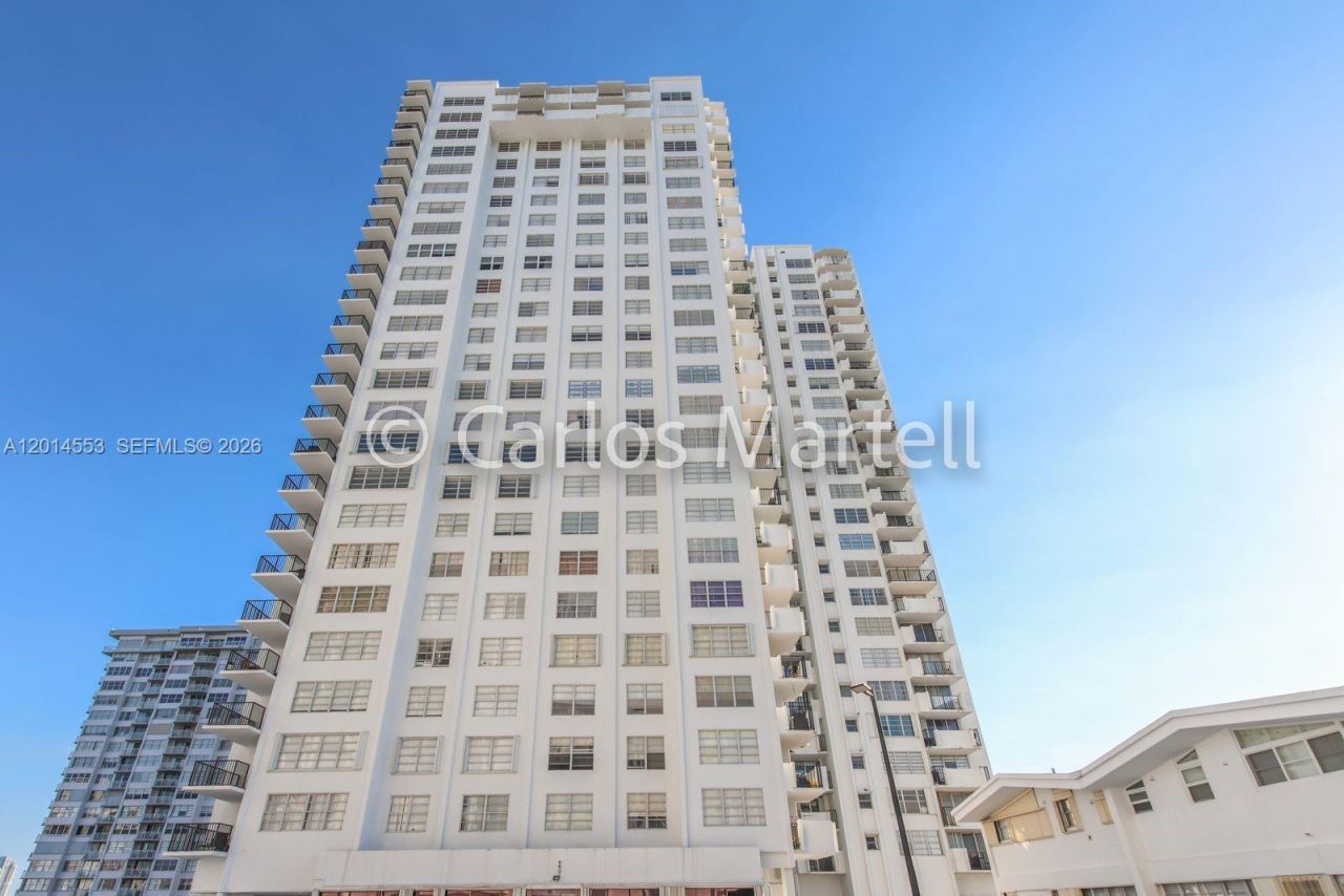 2780 NE 183rd St, Unit 1, Aventura, FL 33160 Photo