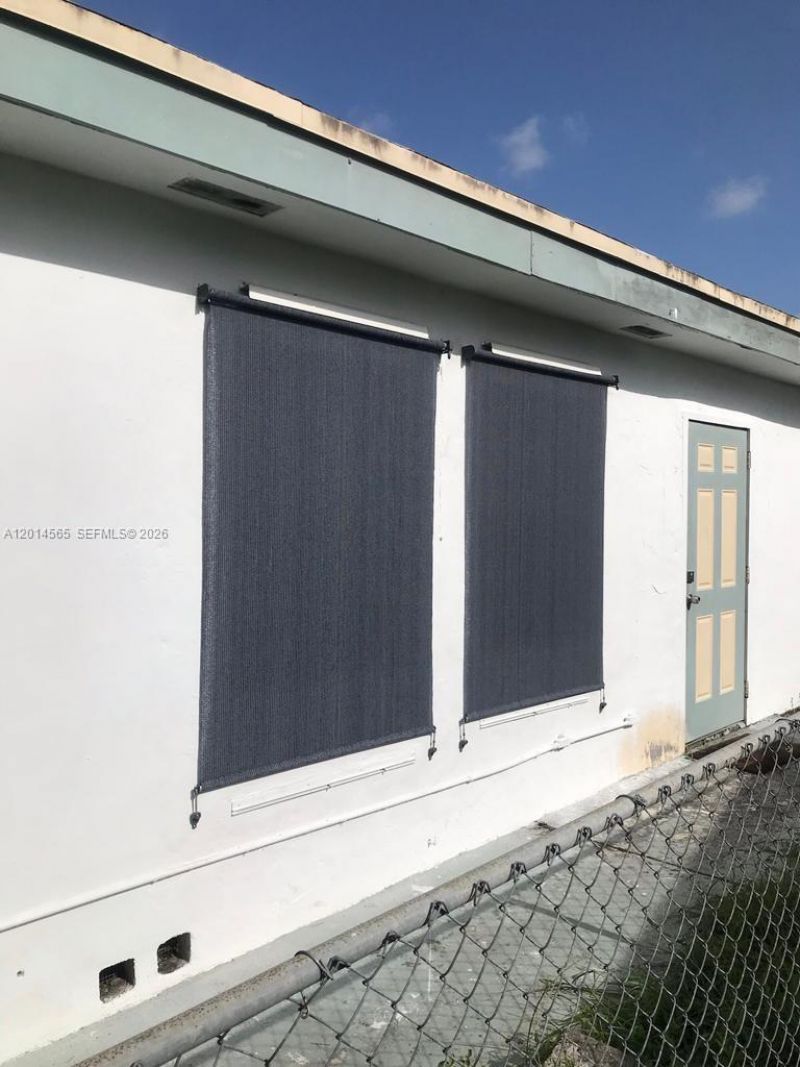 2530 NW 17th St, Fort Lauderdale, FL 33311 Photo