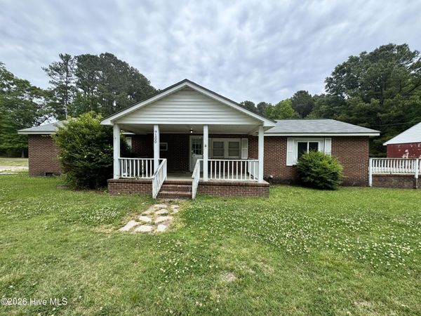7100 Mobley Road, Lucama, NC 27851