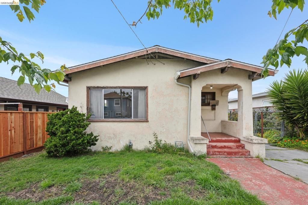 2534 Mathews Street, Berkeley, CA 94702 Main Photo