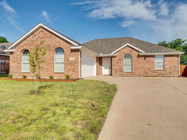 309 Shadow Bend Drive, Red Oak, TX 75154