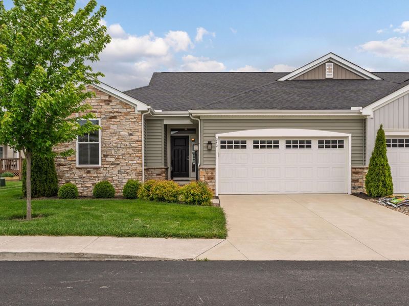 342 Amelia Lane, Delaware, OH 43015 Photo 1