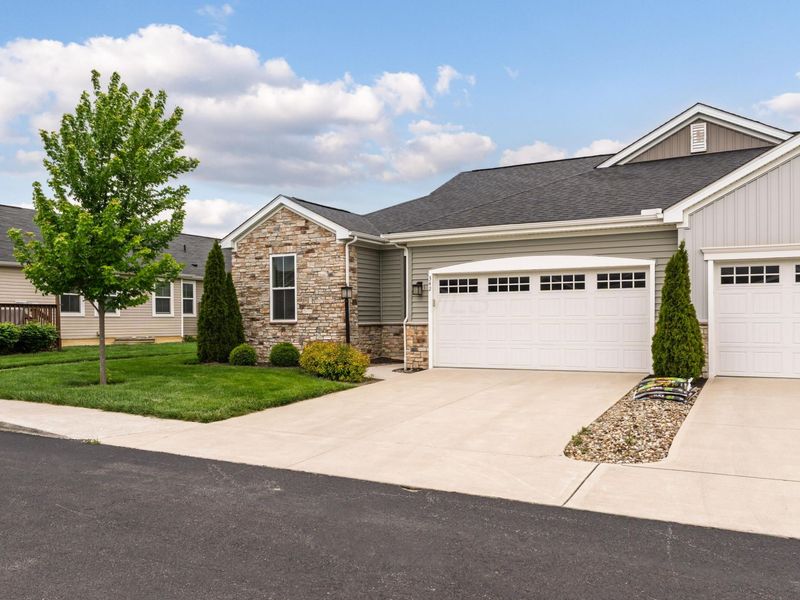 342 Amelia Lane, Delaware, OH 43015 Photo 3