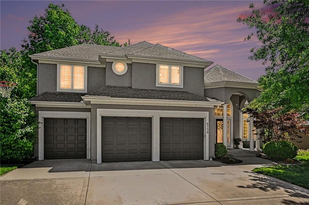 6730 Meyers Circle, Parkville, MO 64152 Main Photo