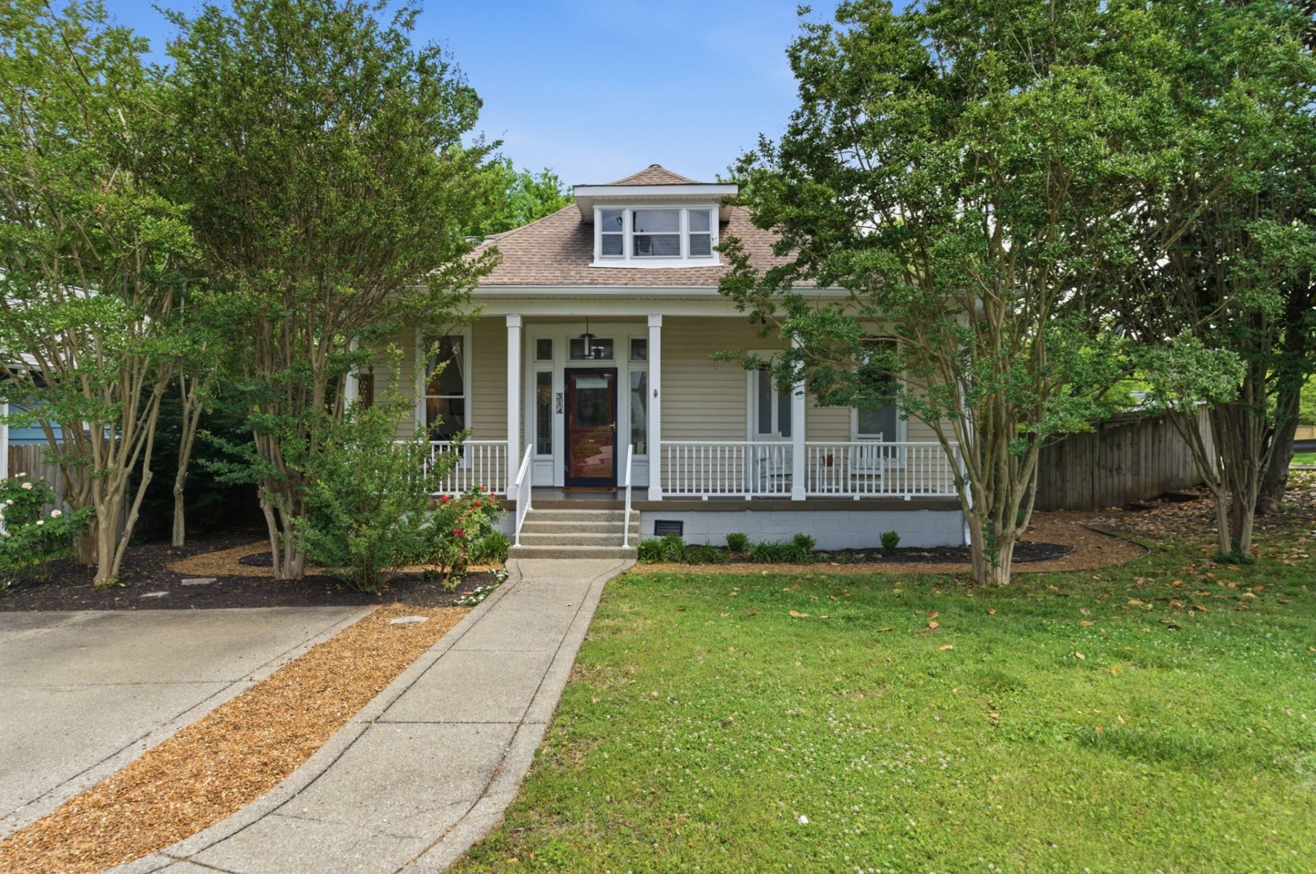 314 51st Ave N, Nashville, TN 37209 Main Photo