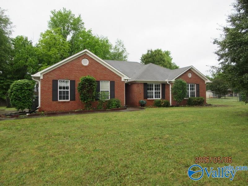1885 Nick Davis Road, Harvest, AL 35749 Main Photo