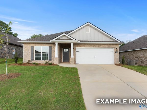 332 Creek Grove Avenue, New Market, AL 35761