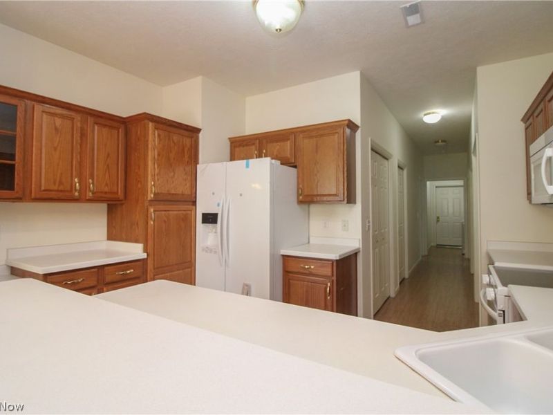 5645 Clingan Road, Unit 7B, Struthers, OH 44471 Photo 11